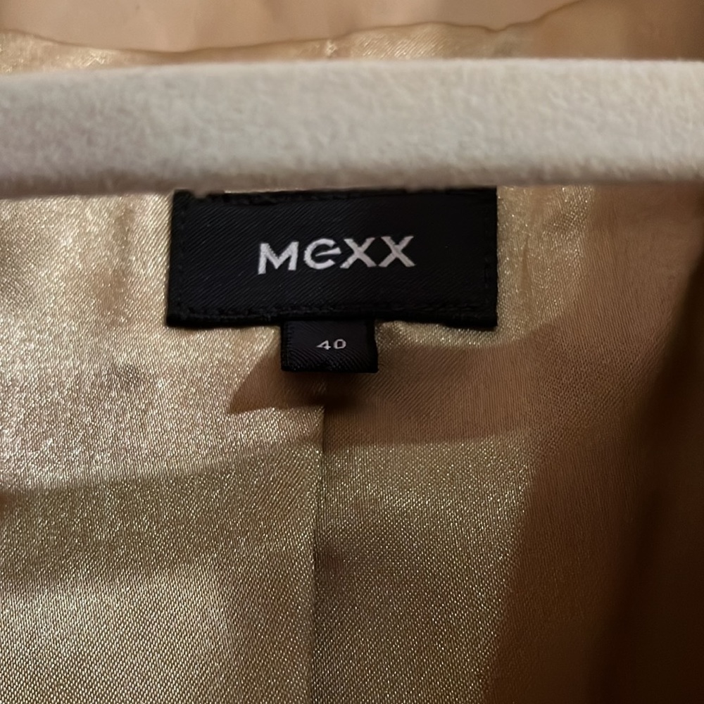 Women’s leather blazer - Picture 2 of 4